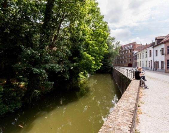 Hotel Entree - Canal View Brugia Zewnętrze zdjęcie